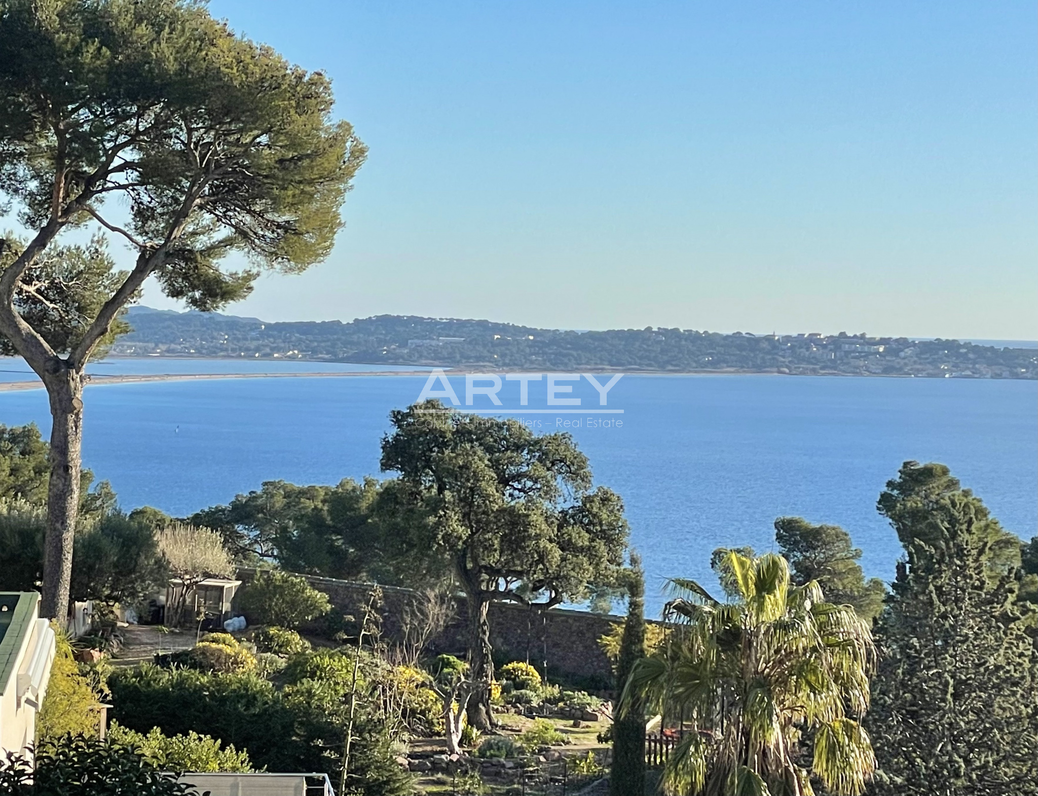 Maison-Villa - Hyres 83400