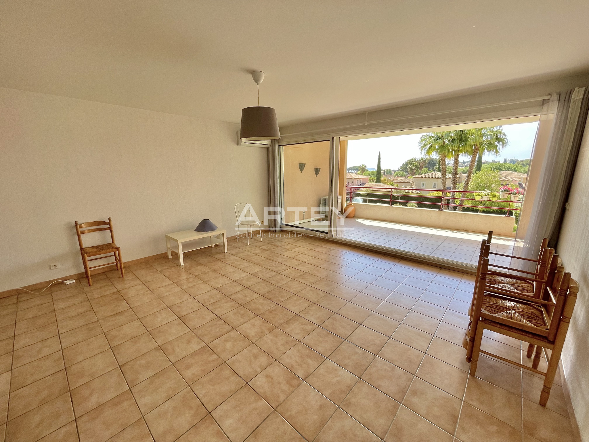 Appartement - Carqueiranne 83320