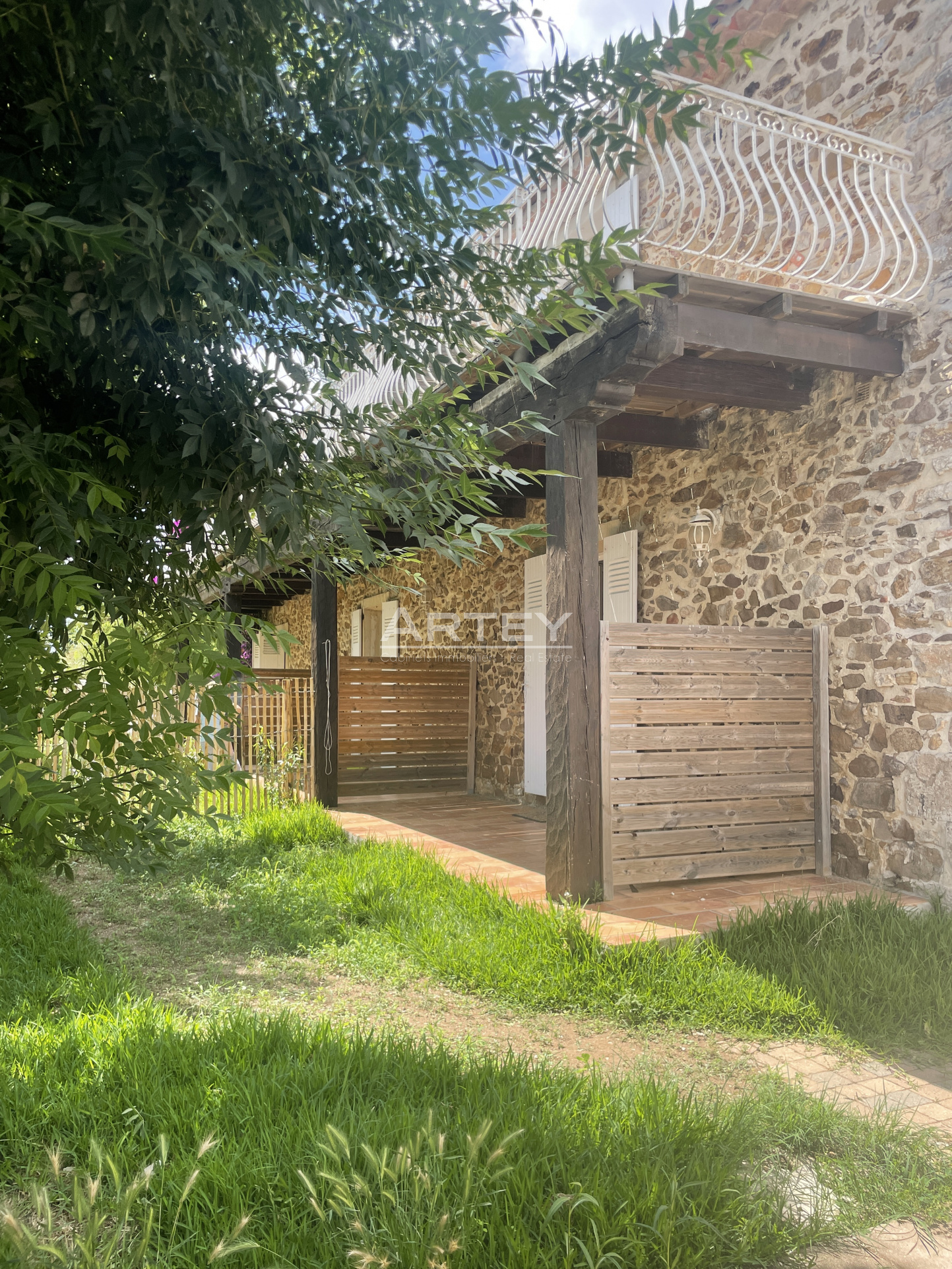 Appartement - Les salins d hyeres 83400