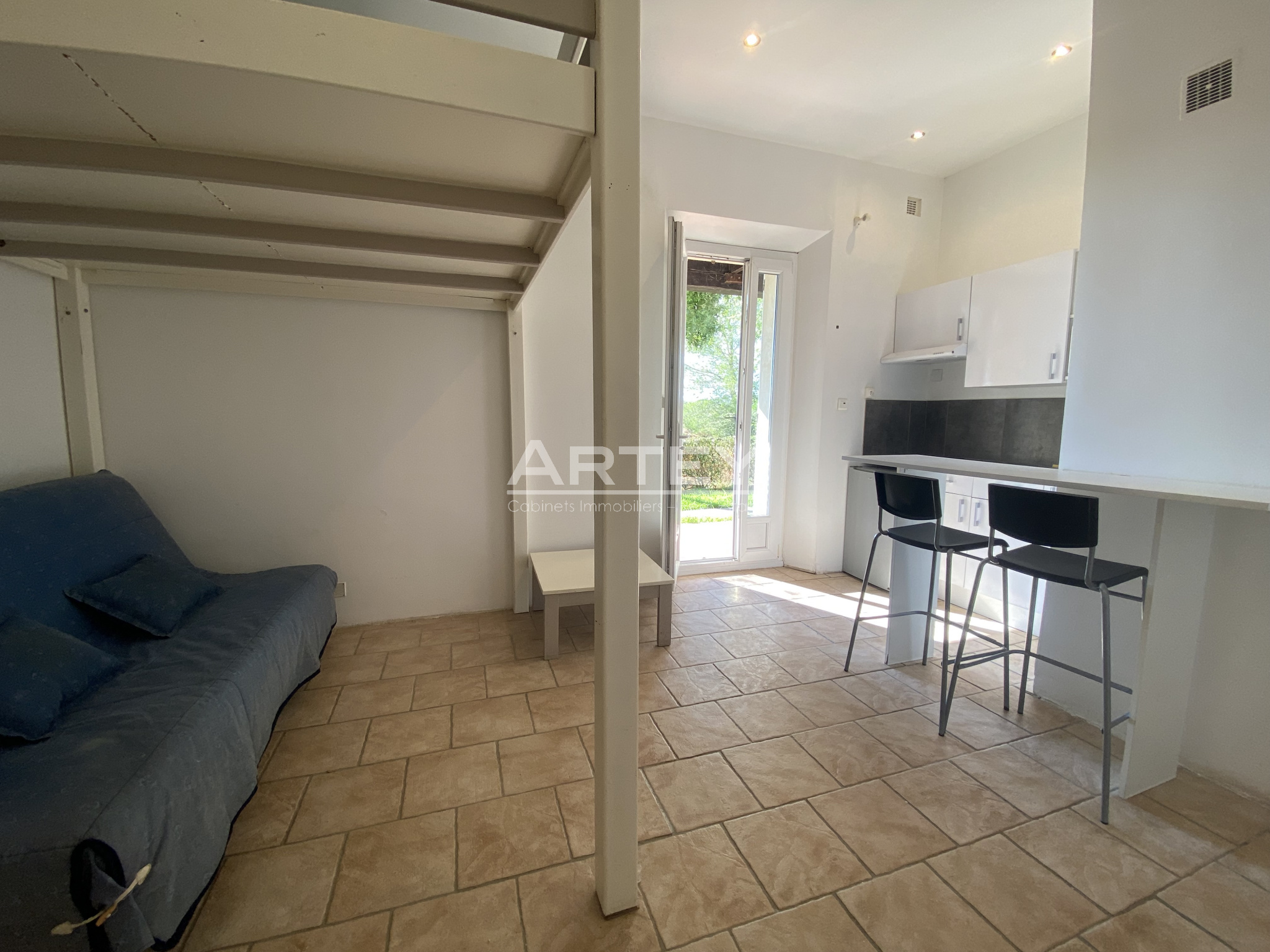 Appartement - Les salins d hyeres 83400