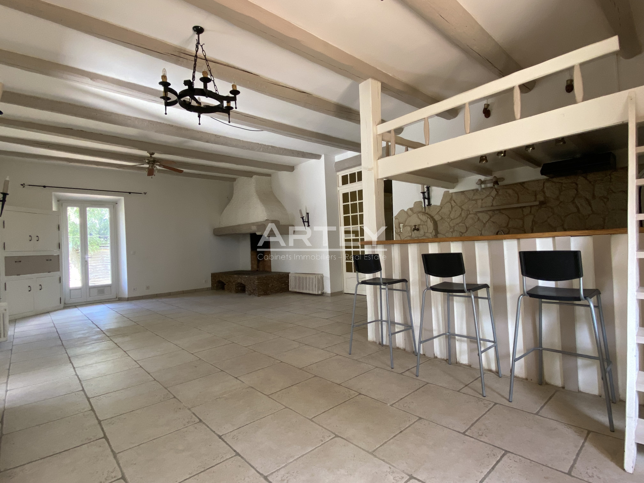 Appartement - Les salins d hyeres 83400