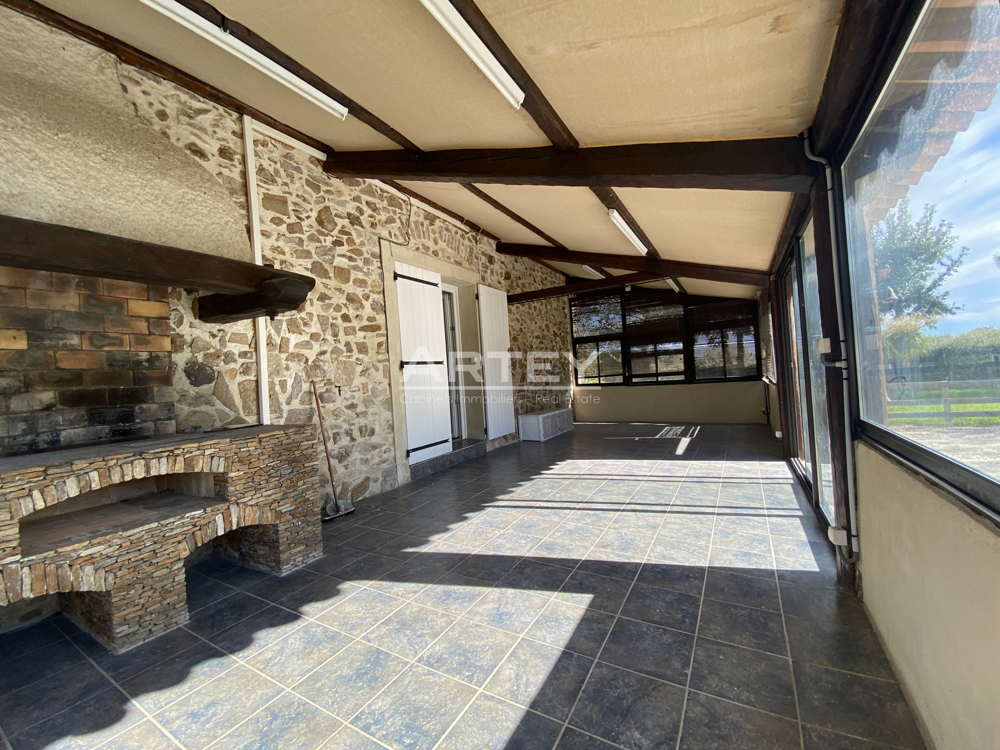 Appartement - Les salins d hyeres 83400