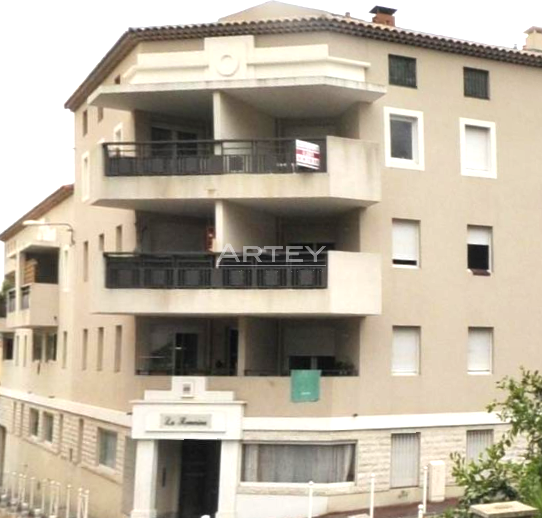 Appartement - Toulon 83000