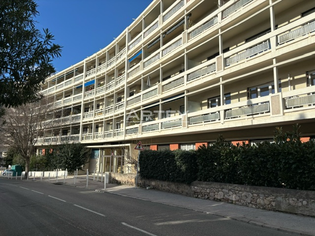 Appartement - Toulon 83000