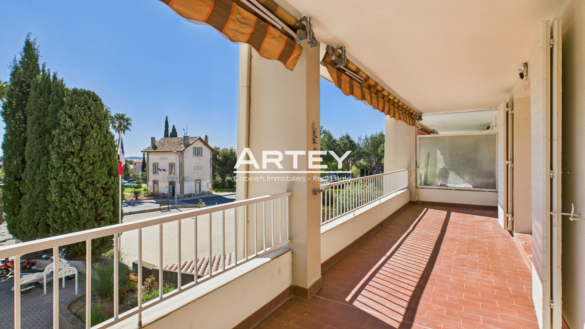 Appartement - Carqueiranne 83320