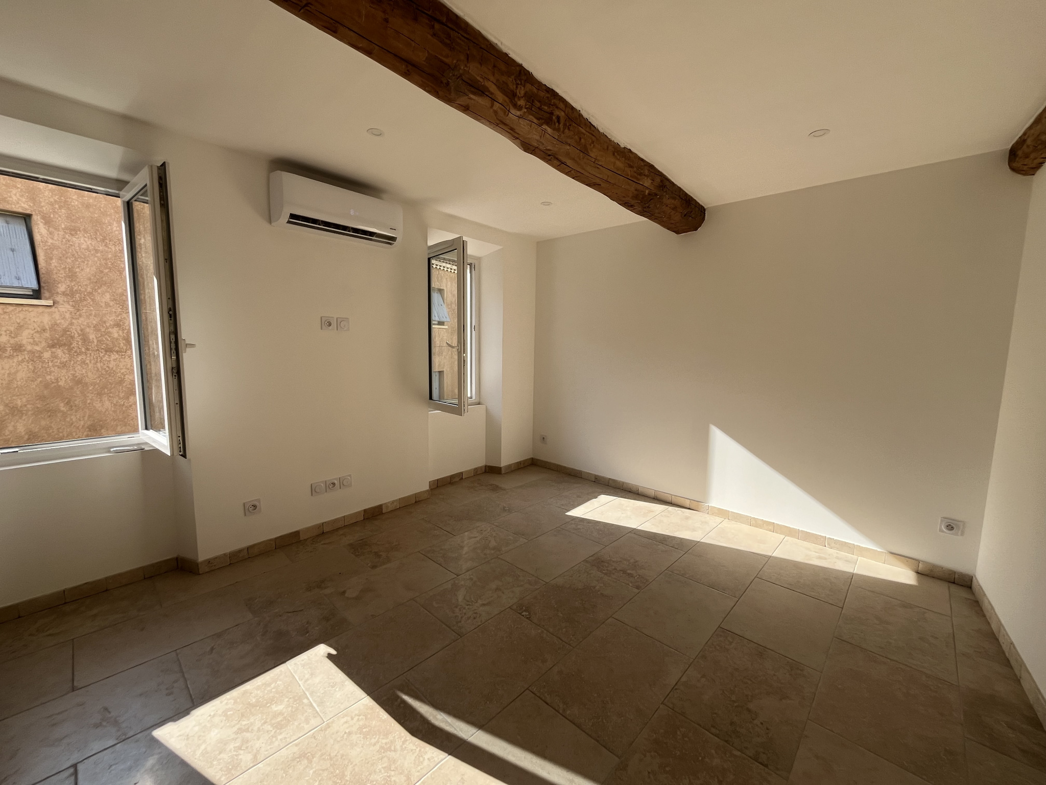 Appartement - Pierrefeu-du-Var 83390