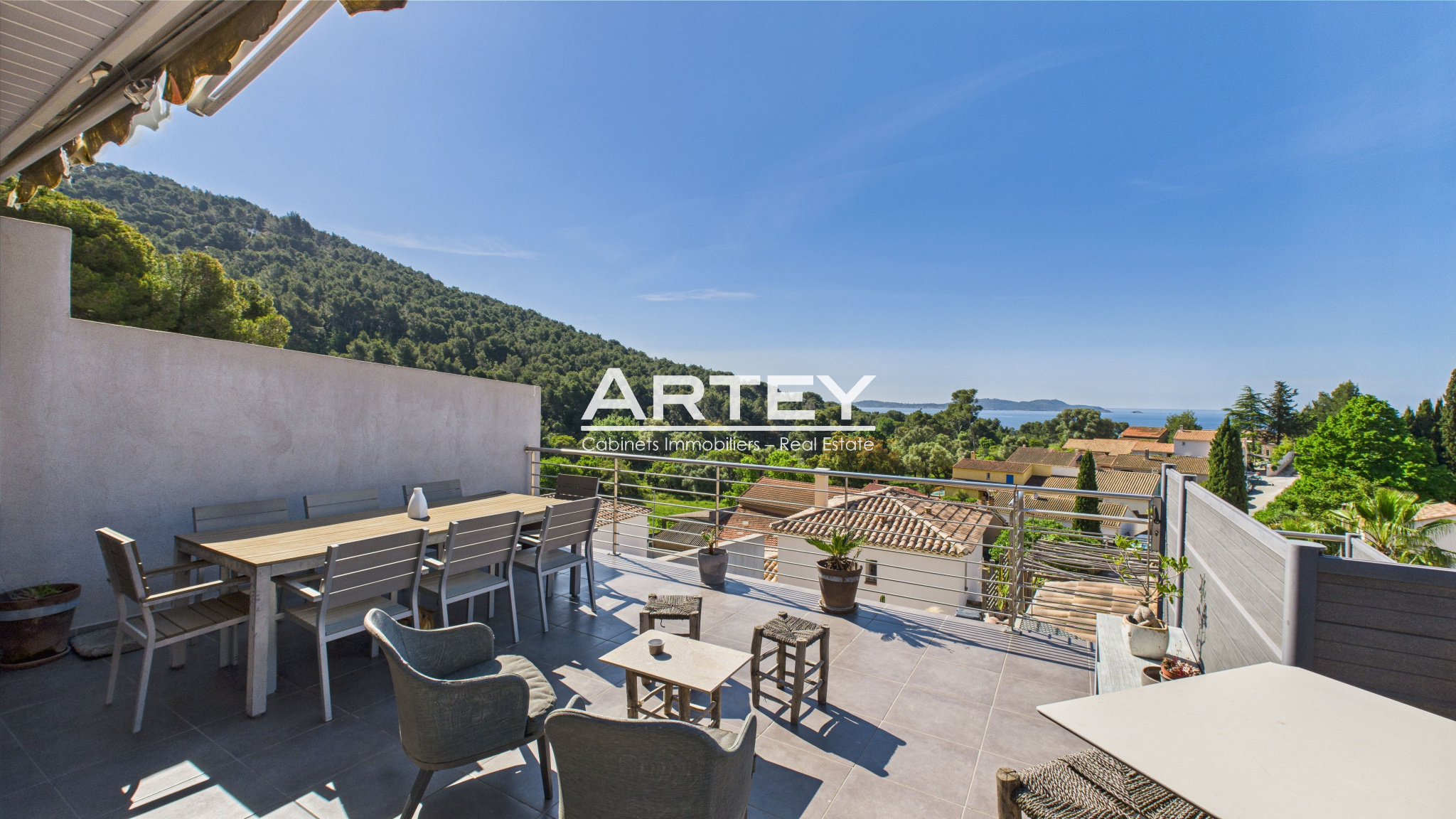Maison-Villa - Carqueiranne 83320