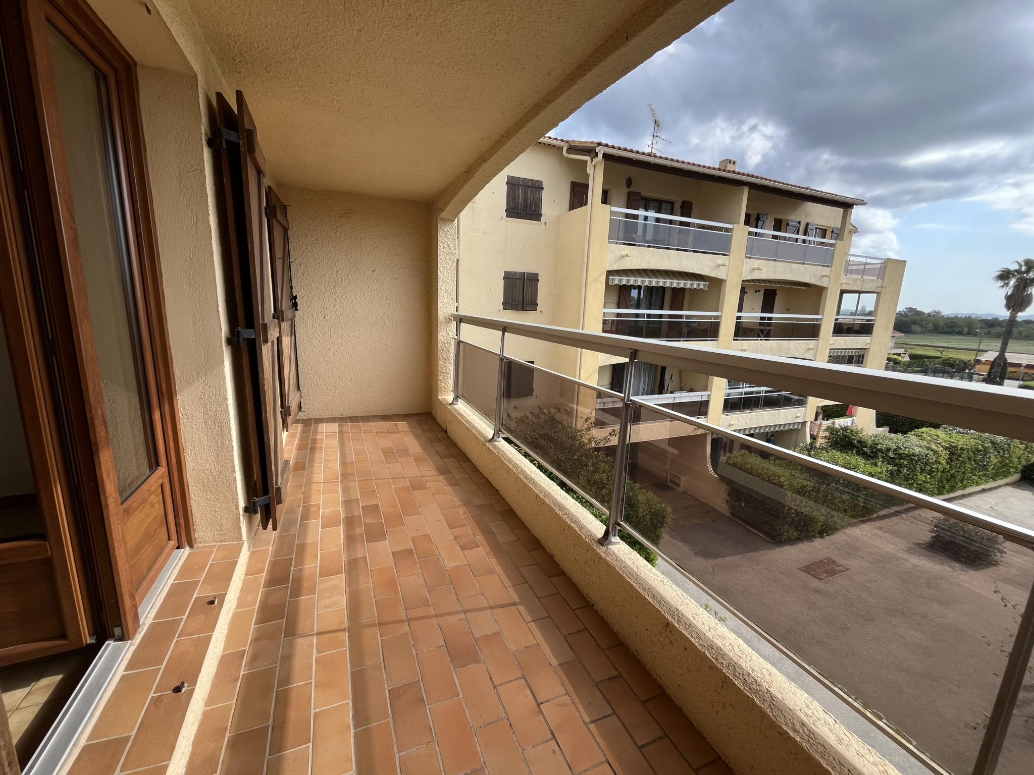 Apartment - Hyres 83400