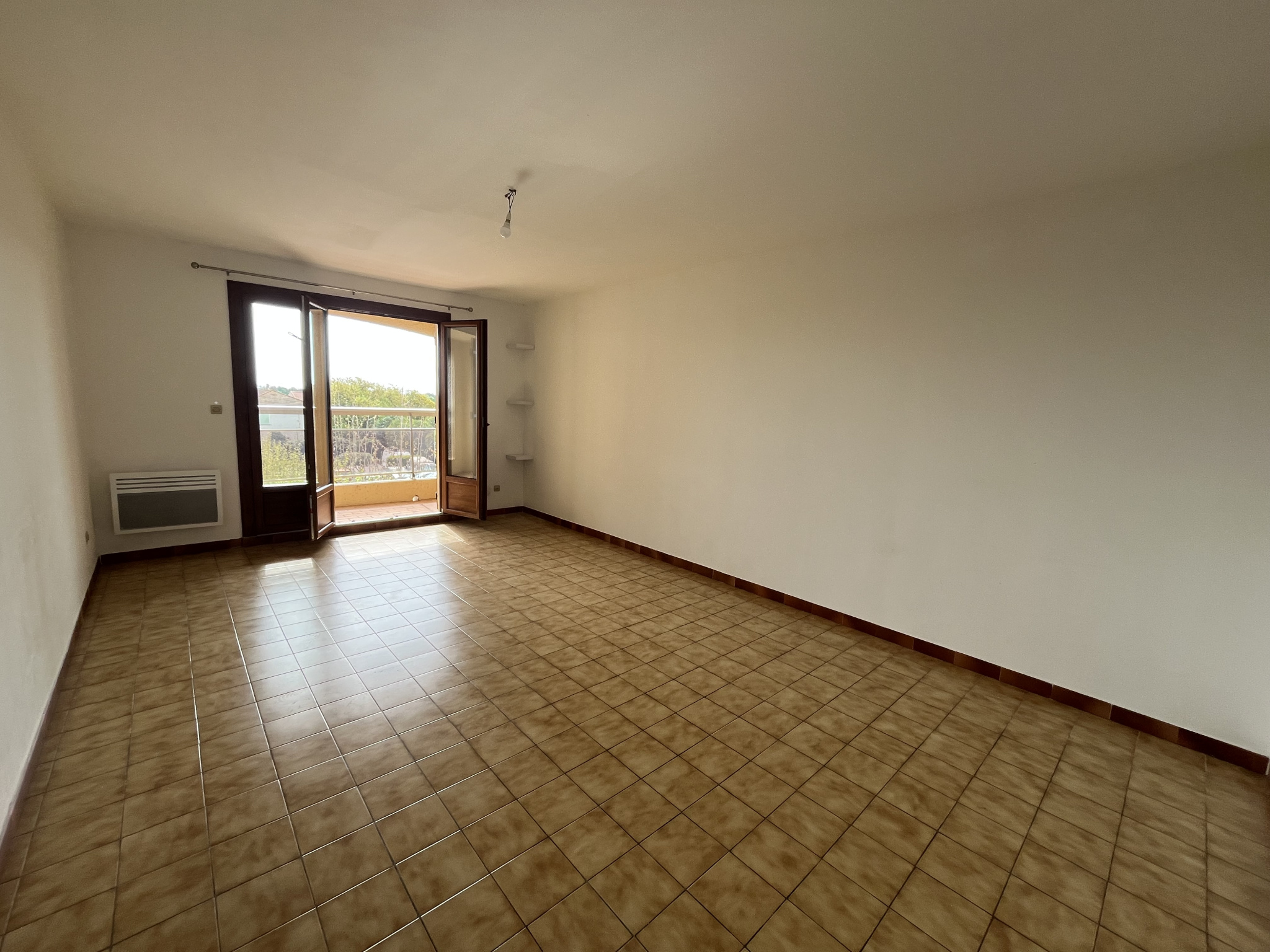 Apartment - Hyres 83400