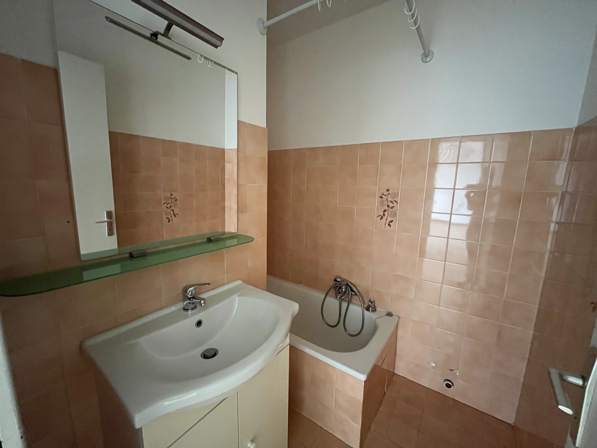 Apartment - Hyres 83400