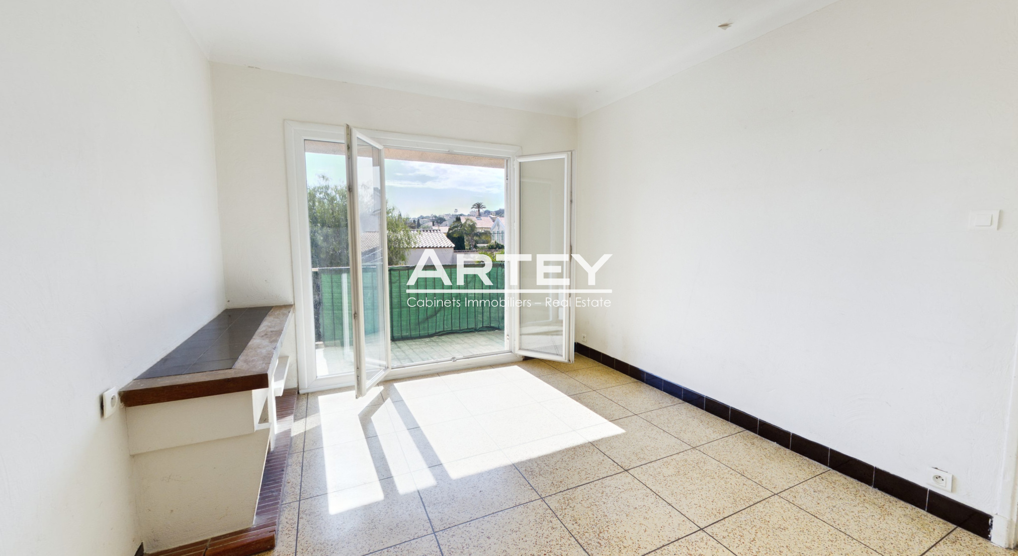 Apartment - Carqueiranne 83320