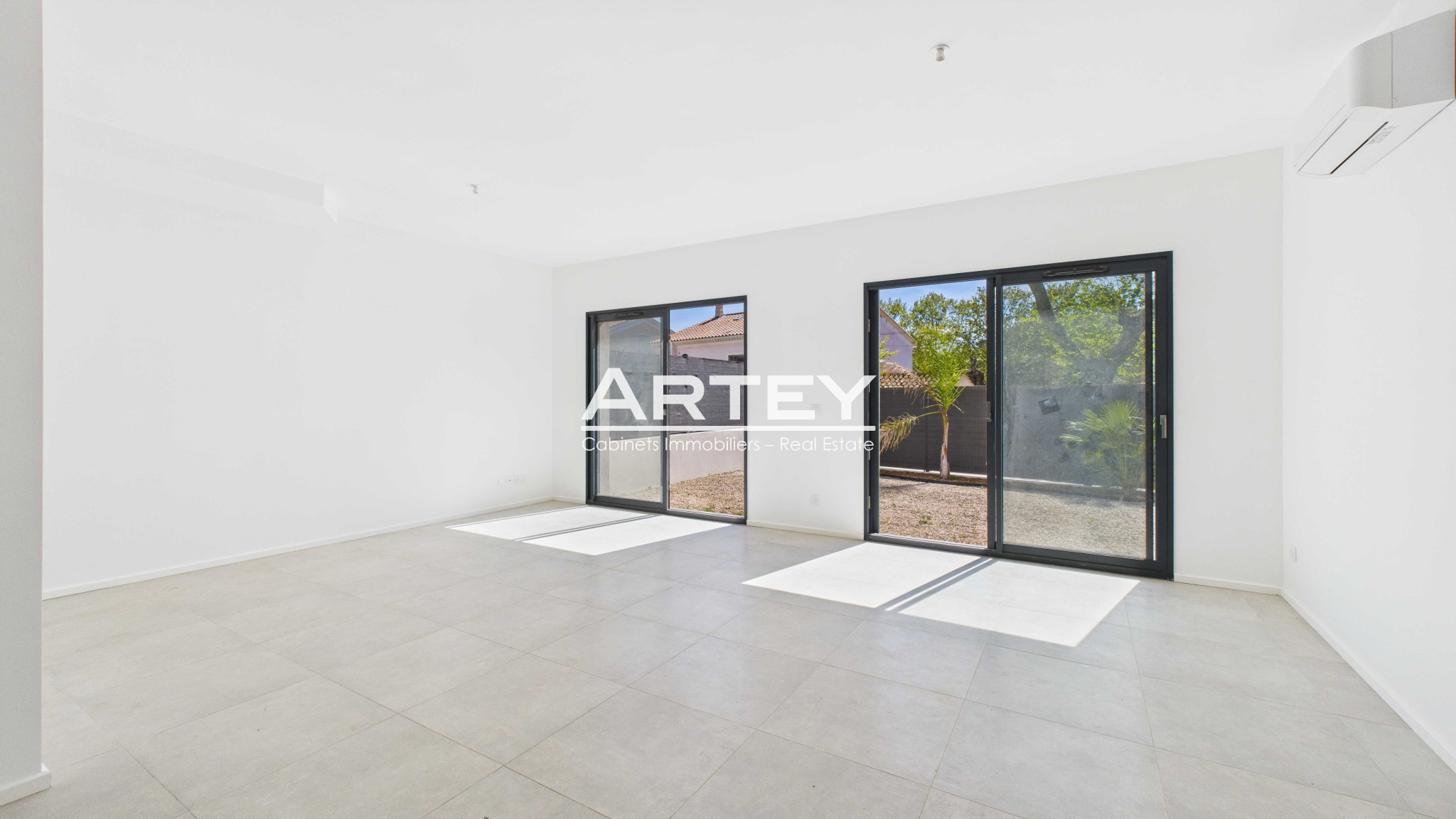 Maison-Villa - Carqueiranne 83320