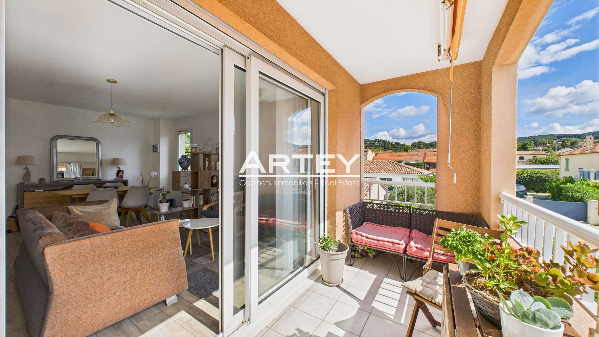 Appartement - Carqueiranne 83320