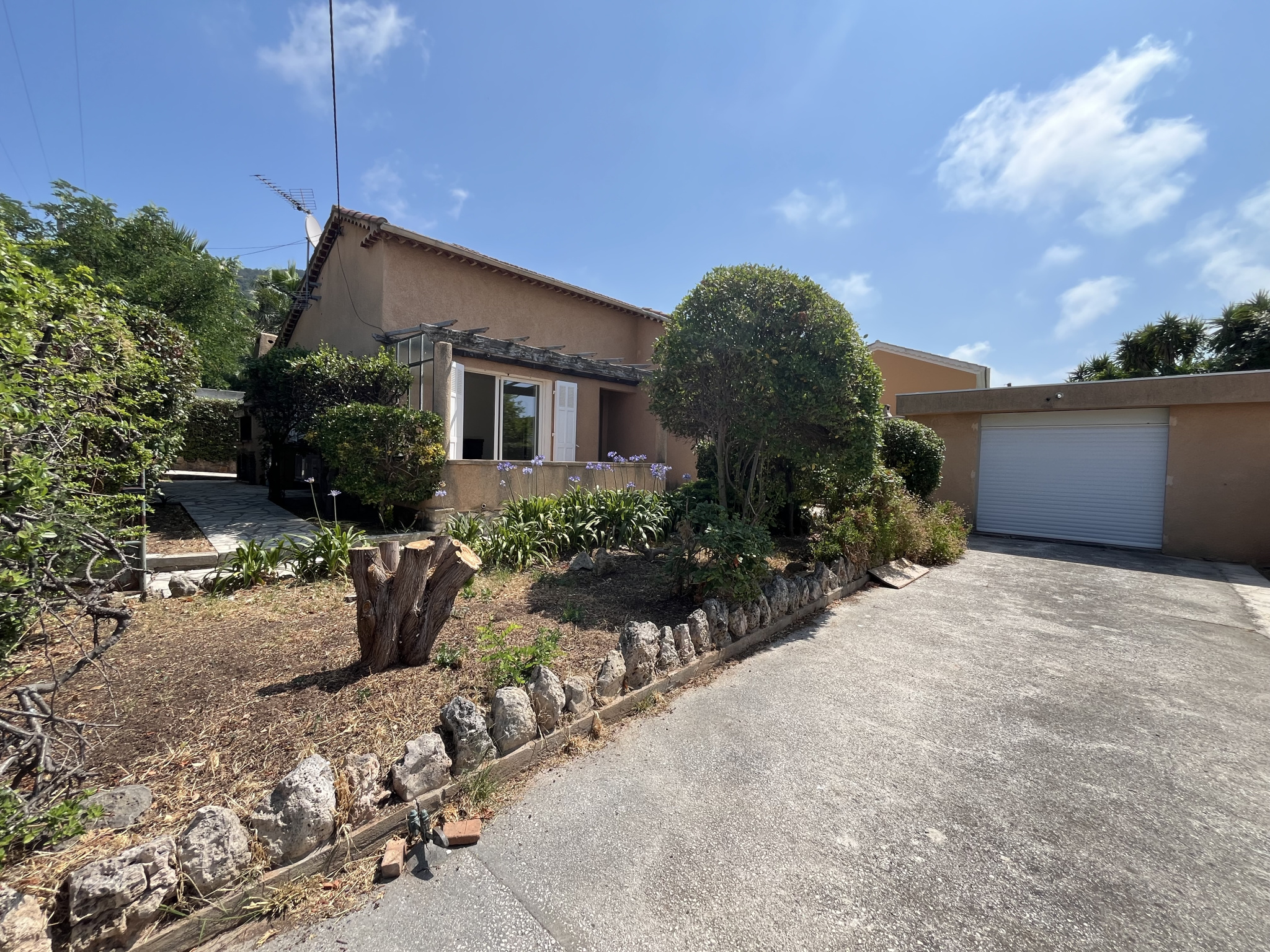 Maison-Villa - Carqueiranne 83320