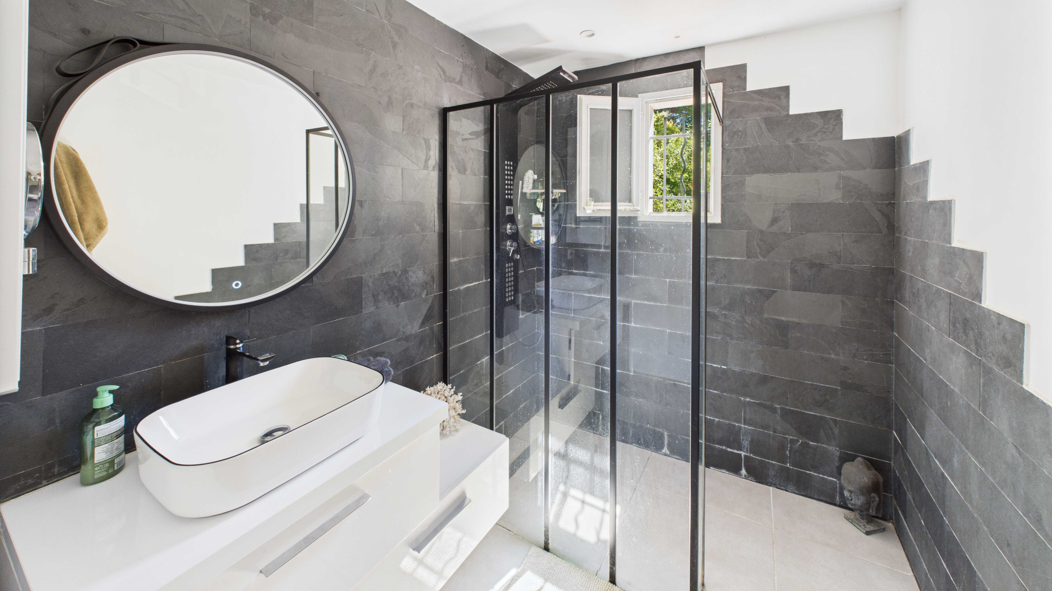 Apartment - Carqueiranne 83320