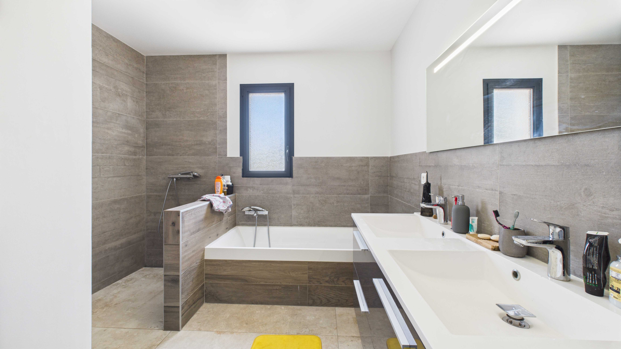 House - La Crau 83260