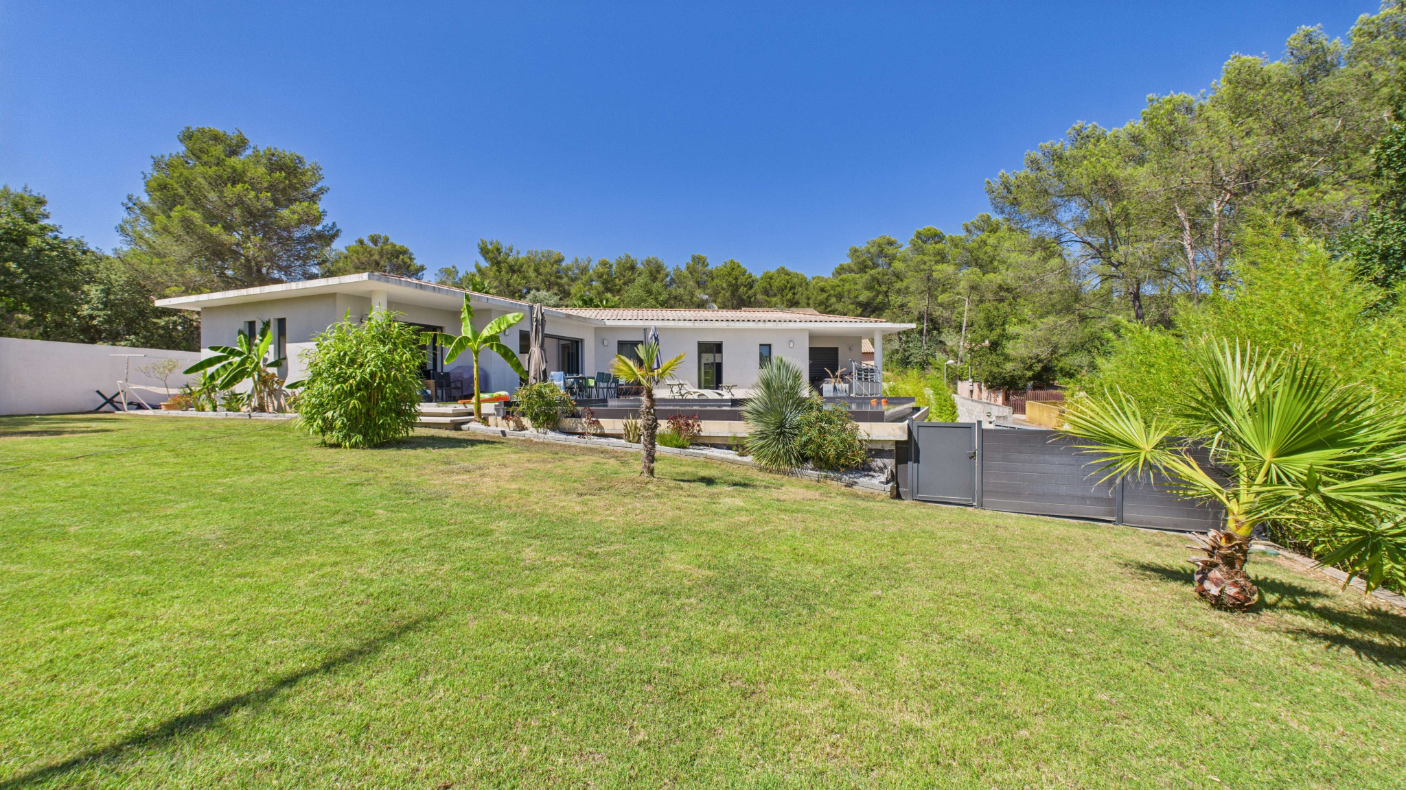 Maison-Villa - La Crau 83260