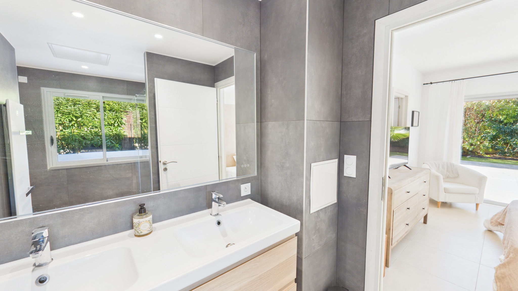 Maison-Villa - Hyres 83400