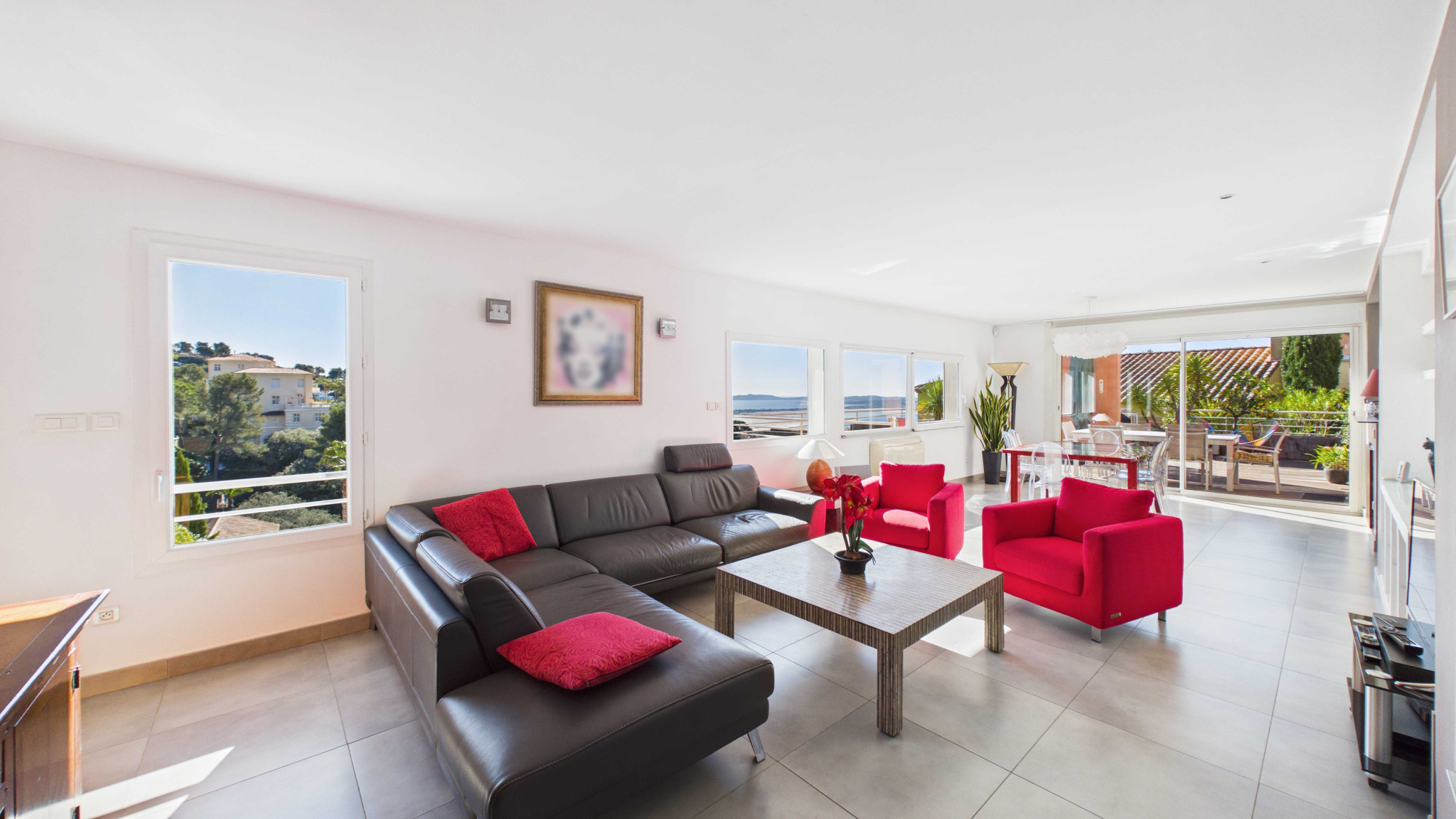 Maison-Villa - Hy�res 83400