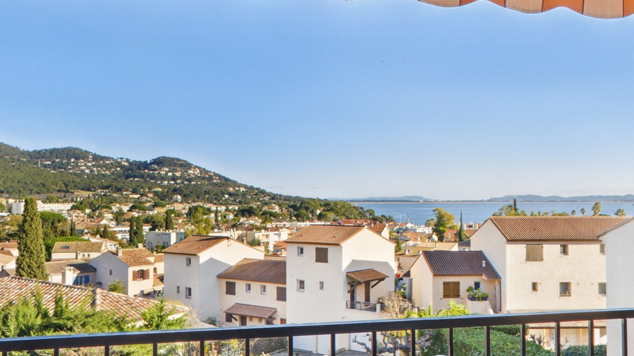 Apartment - Carqueiranne 83320