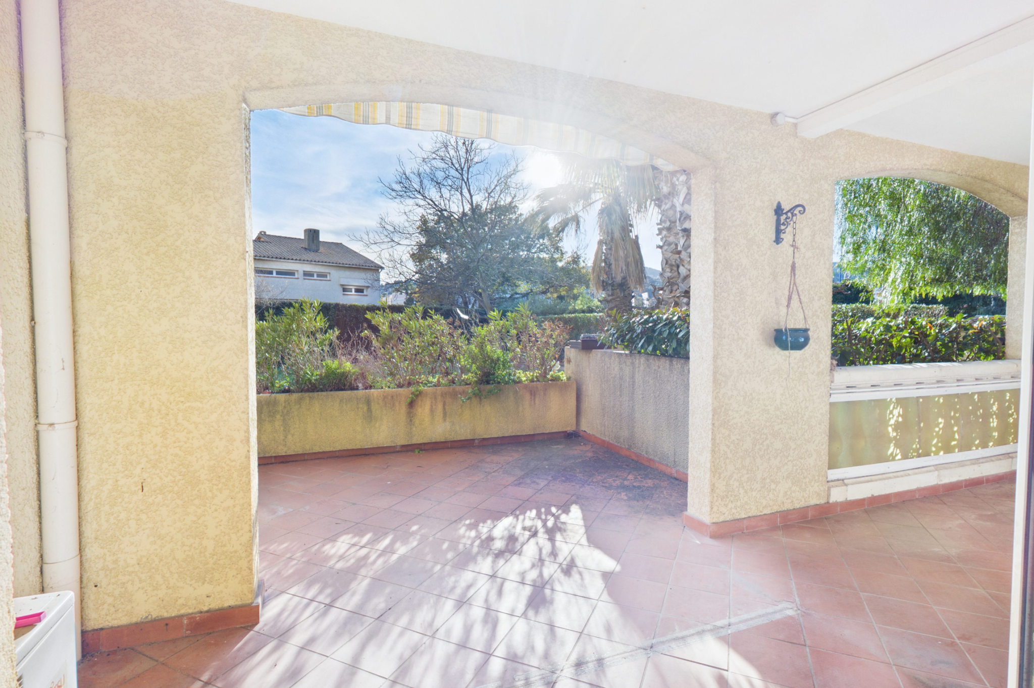 Apartment - Hy�res 83400