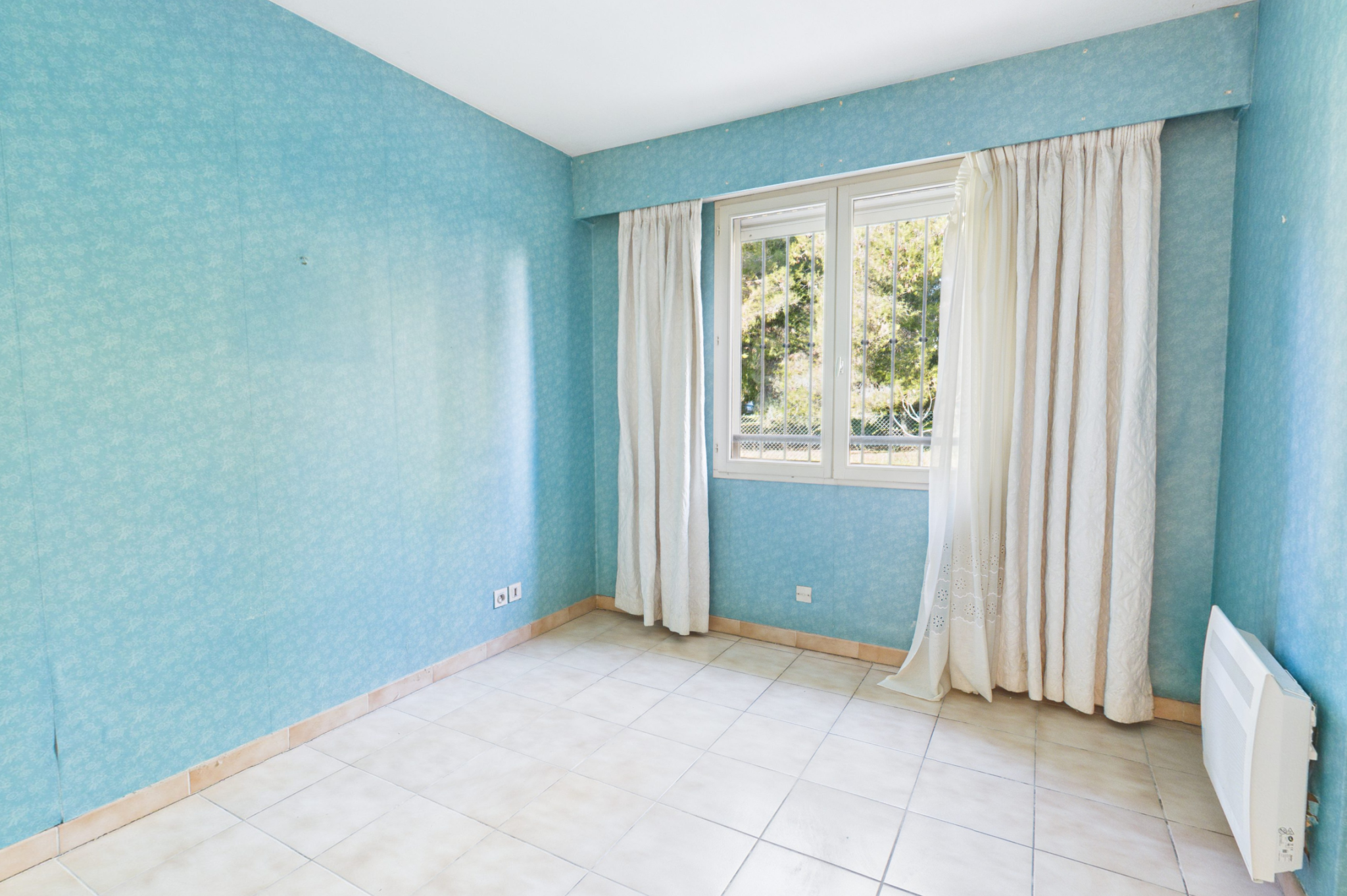 Apartment - Hy�res 83400