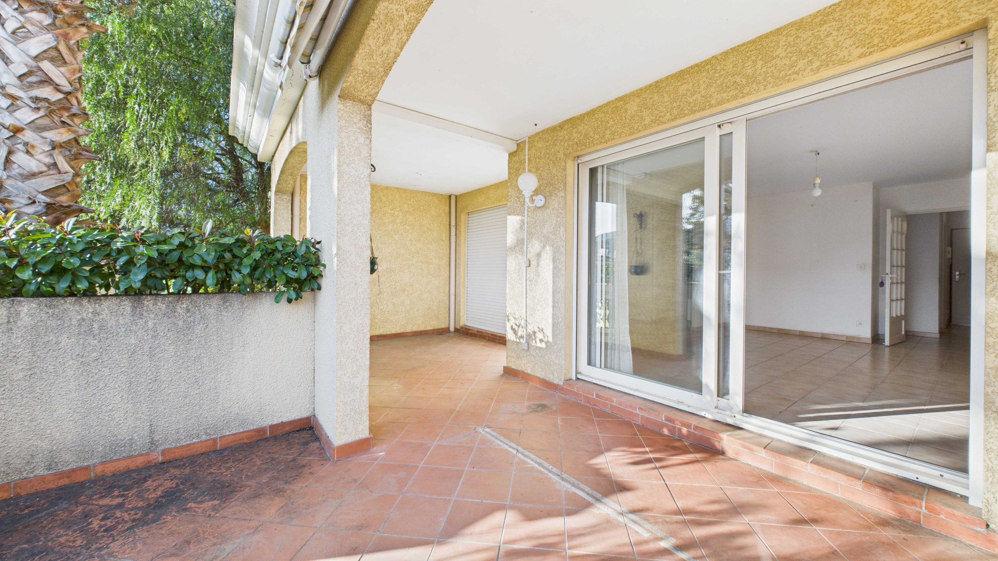 Apartment - Hy�res 83400