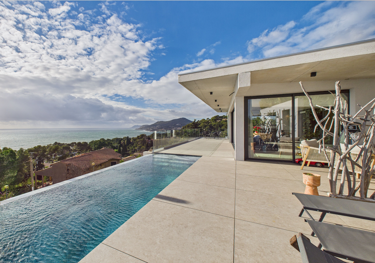 Maison-Villa - Carqueiranne 83320