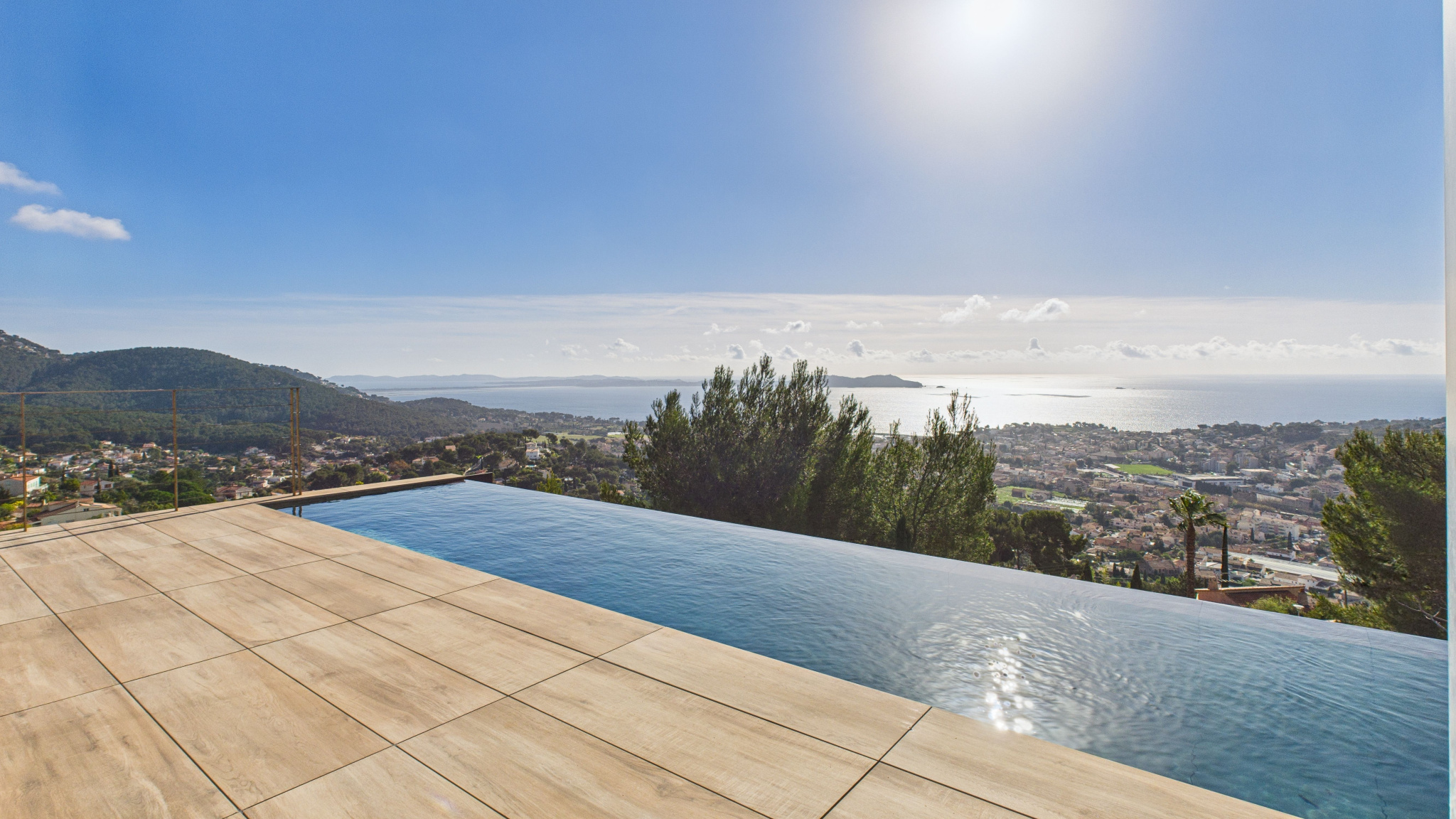 Maison-Villa - Carqueiranne 83320