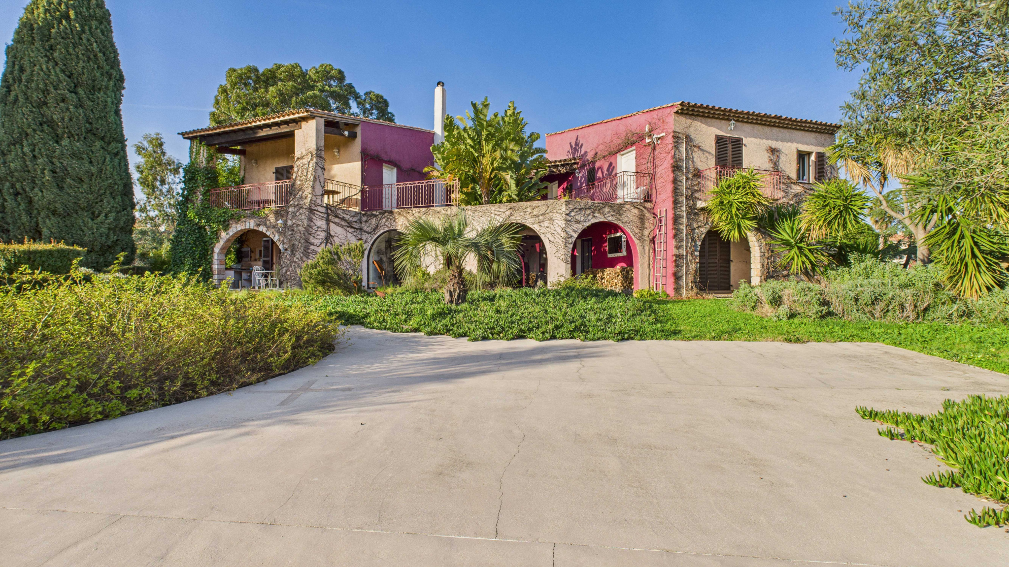 Maison-Villa - La Londe-les-Maures 83250