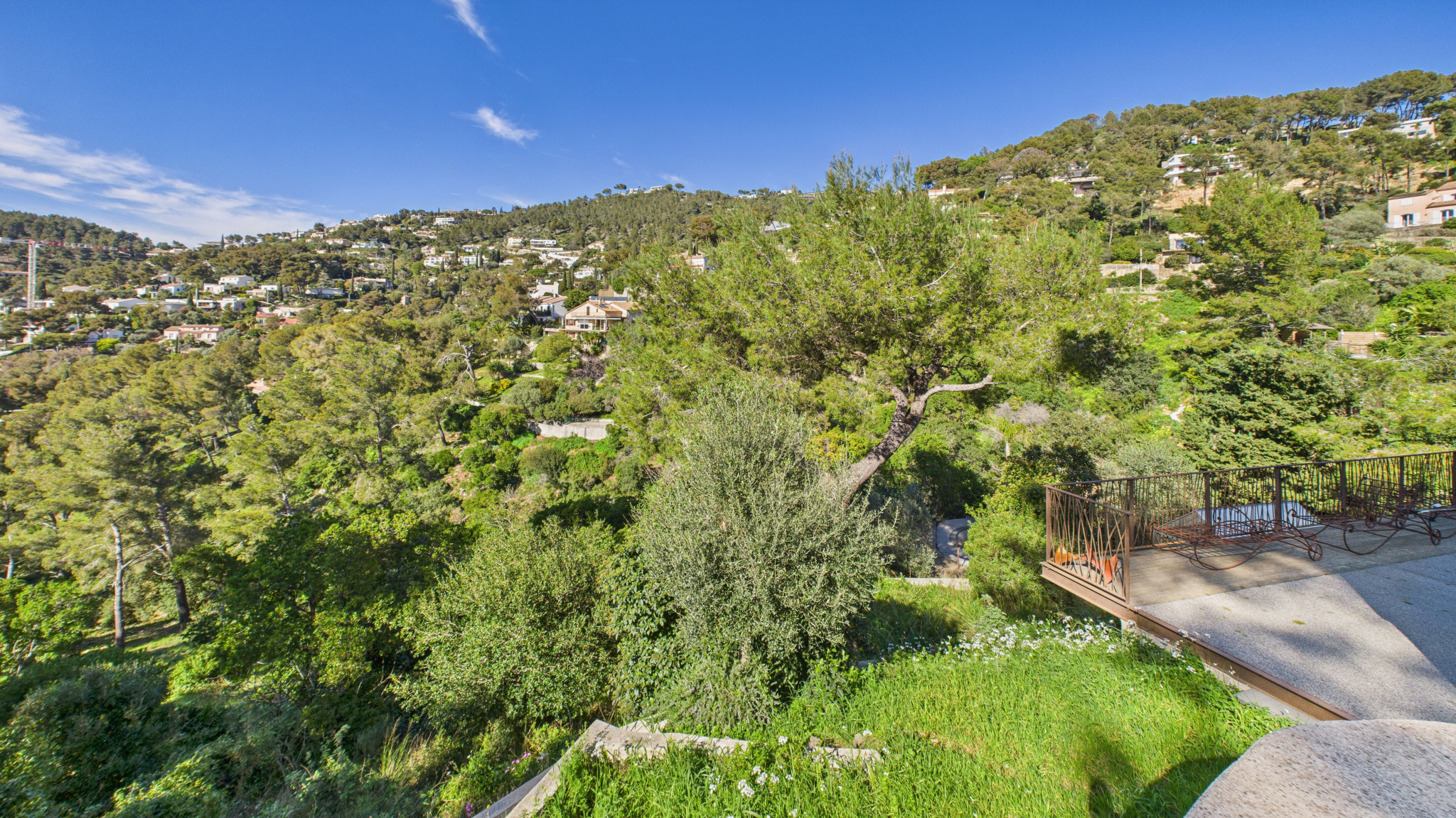 Maison-Villa - Carqueiranne 83320