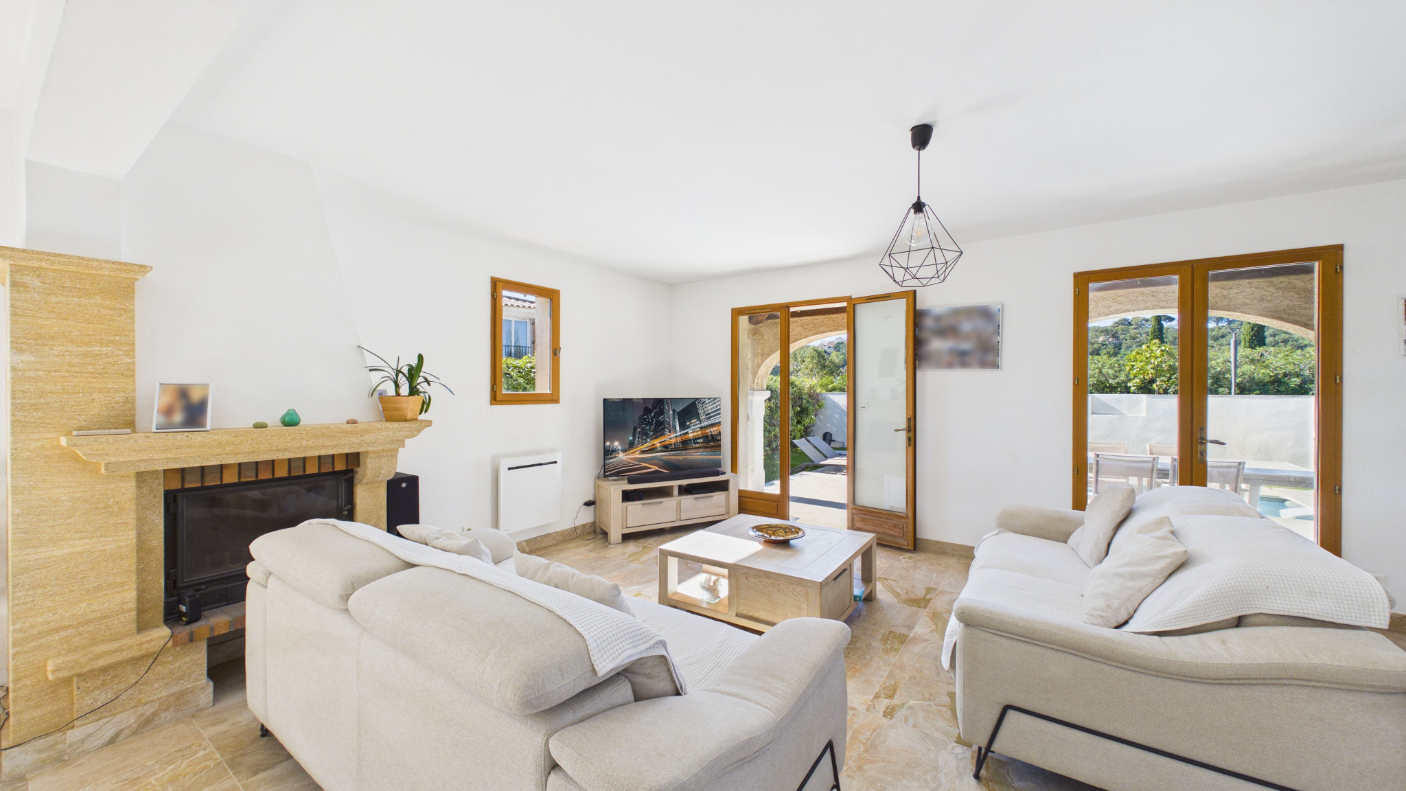 Maison-Villa - Carqueiranne 83320