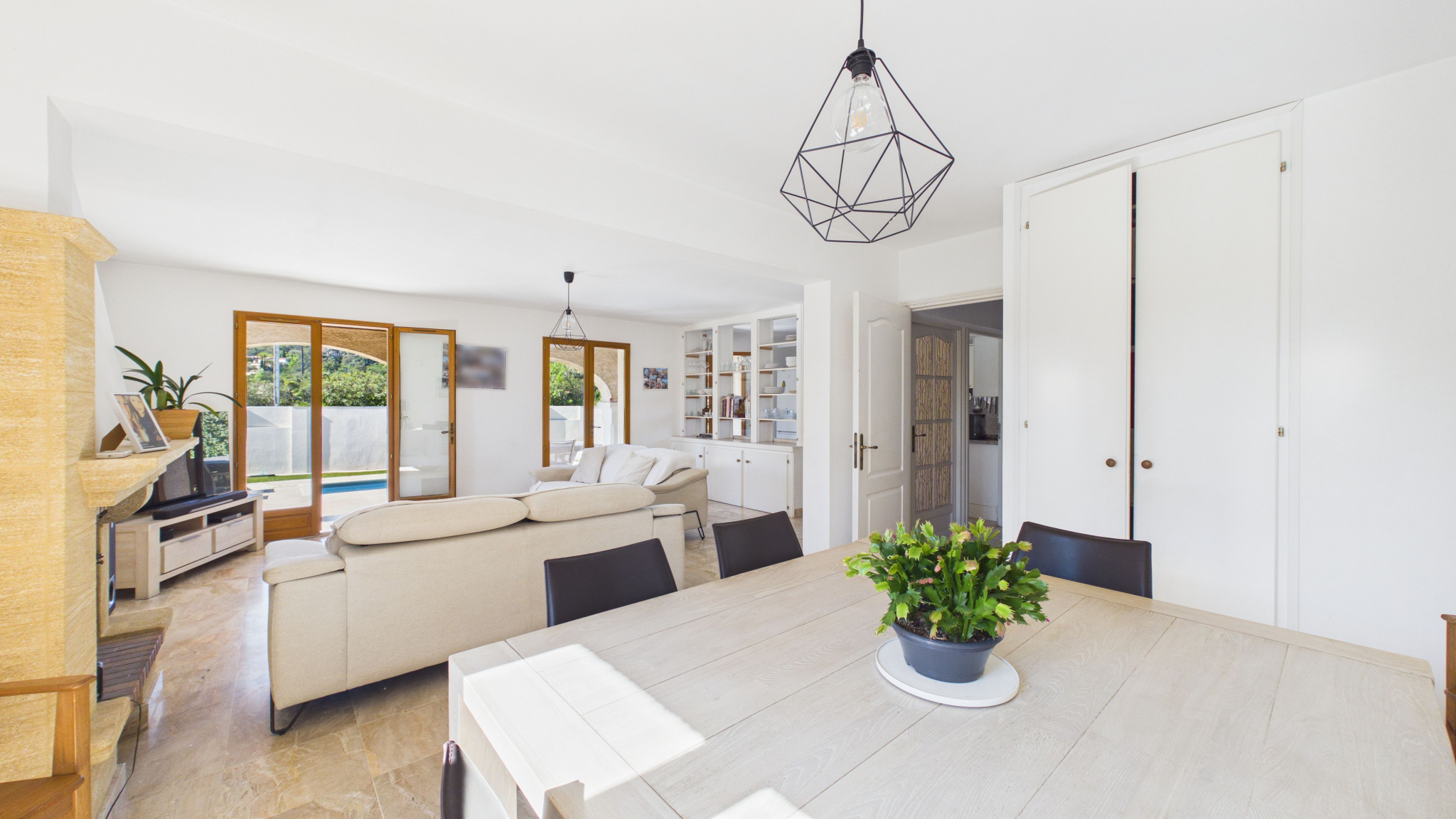Maison-Villa - Carqueiranne 83320