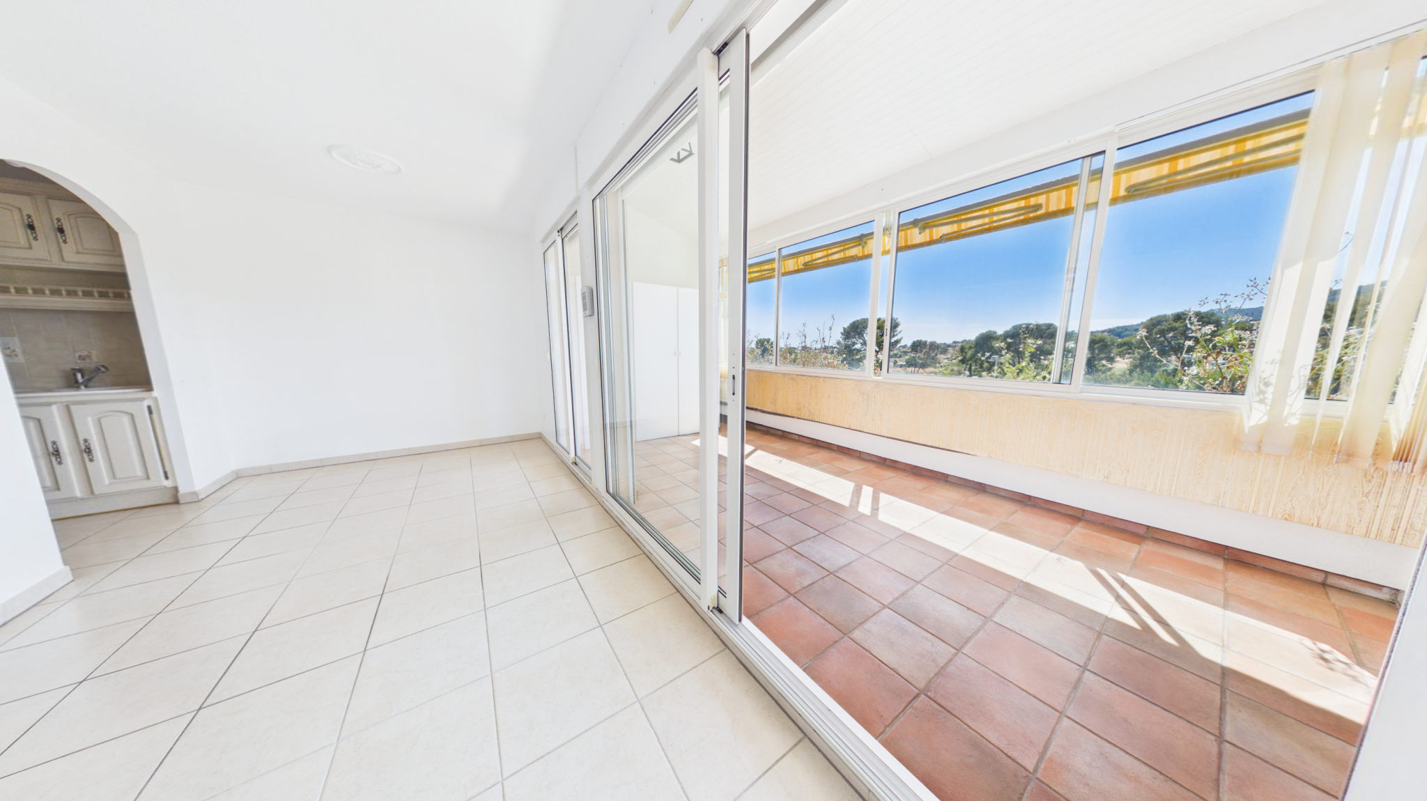 Appartement - Carqueiranne 83320