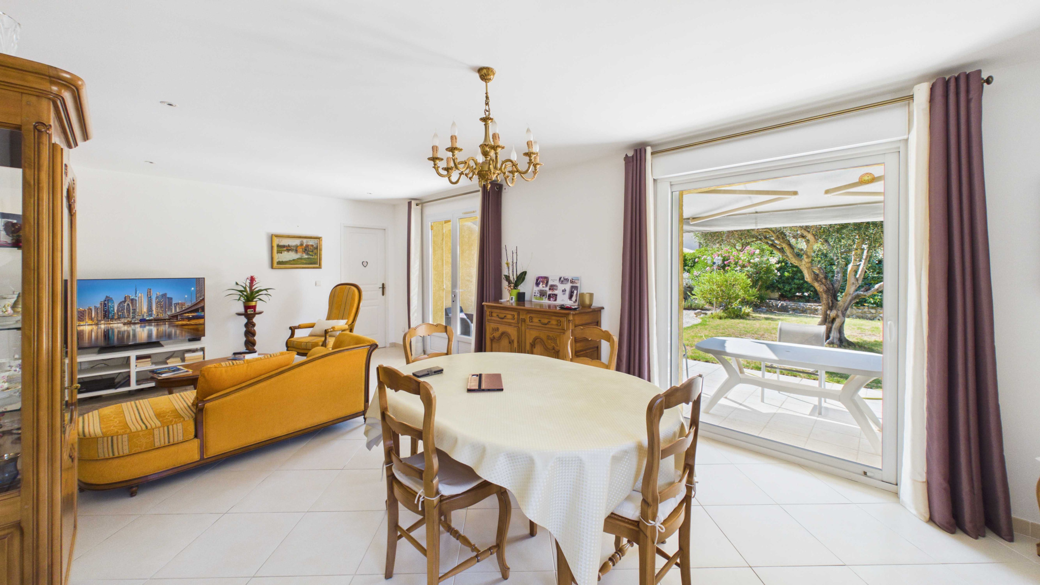 Maison-Villa - La Crau 83260