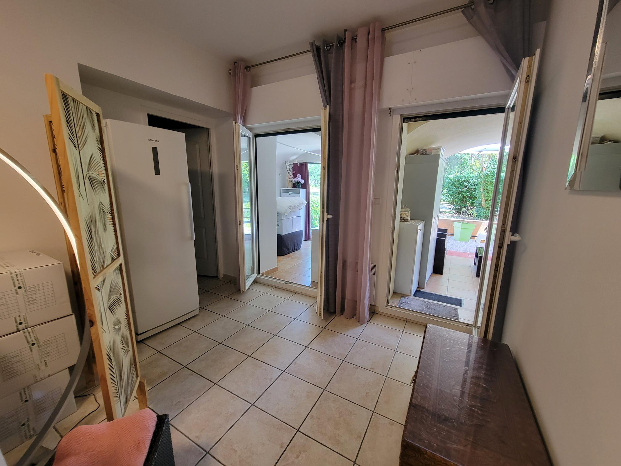 Appartement - Carqueiranne 83320