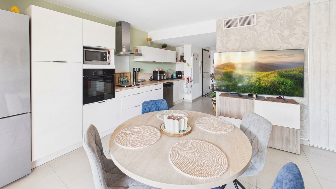Appartement - Carqueiranne 83320