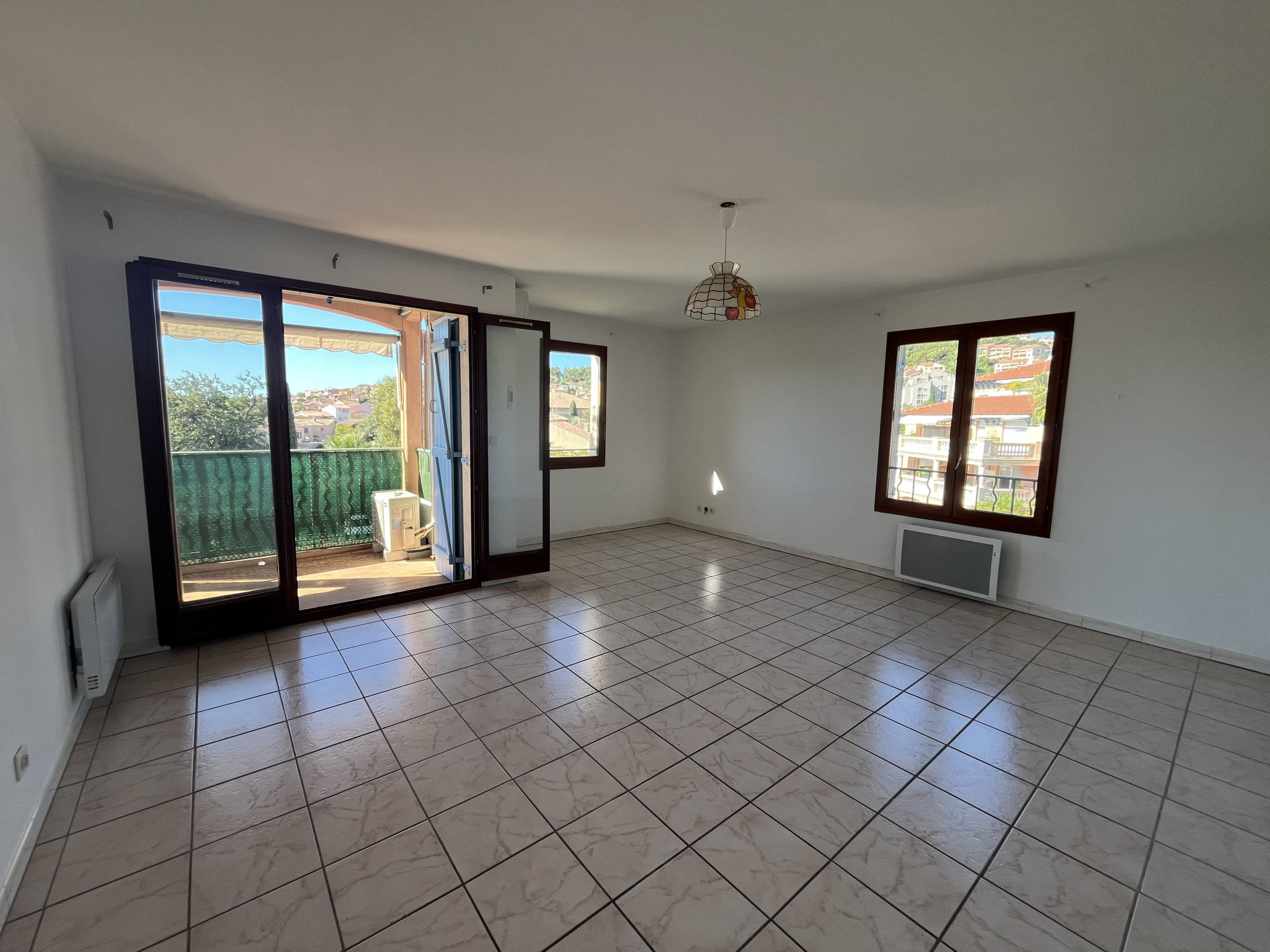 Appartement - Carqueiranne 83320