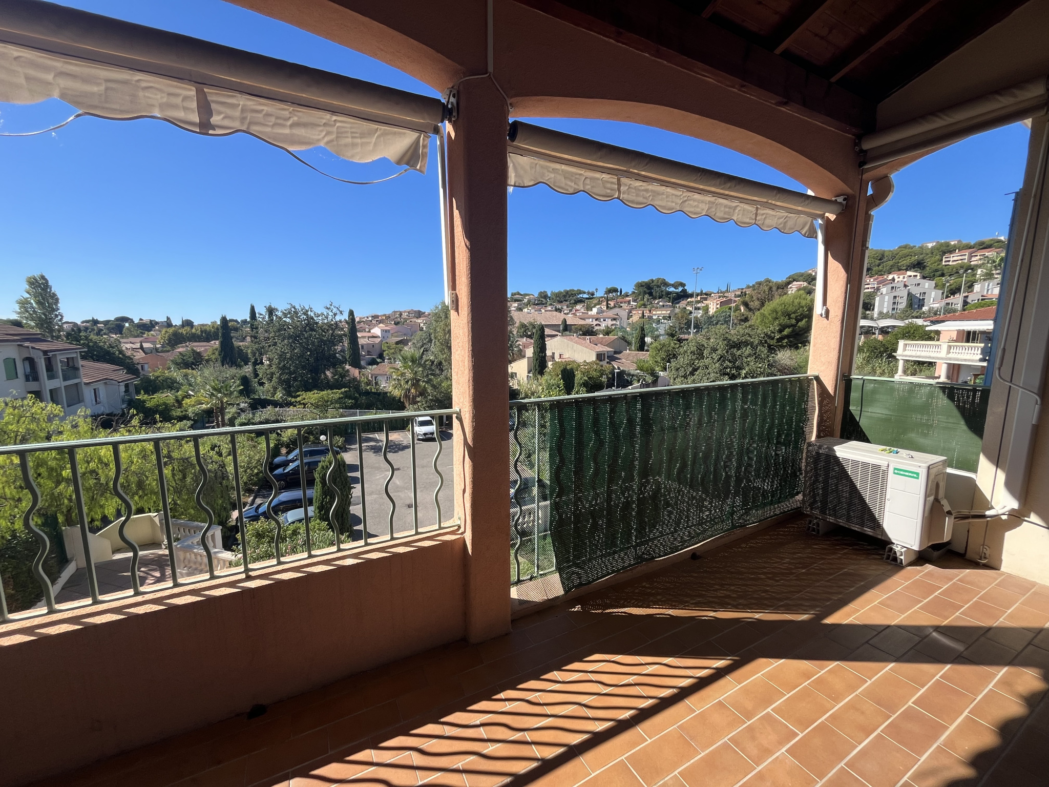 Appartement - Carqueiranne 83320