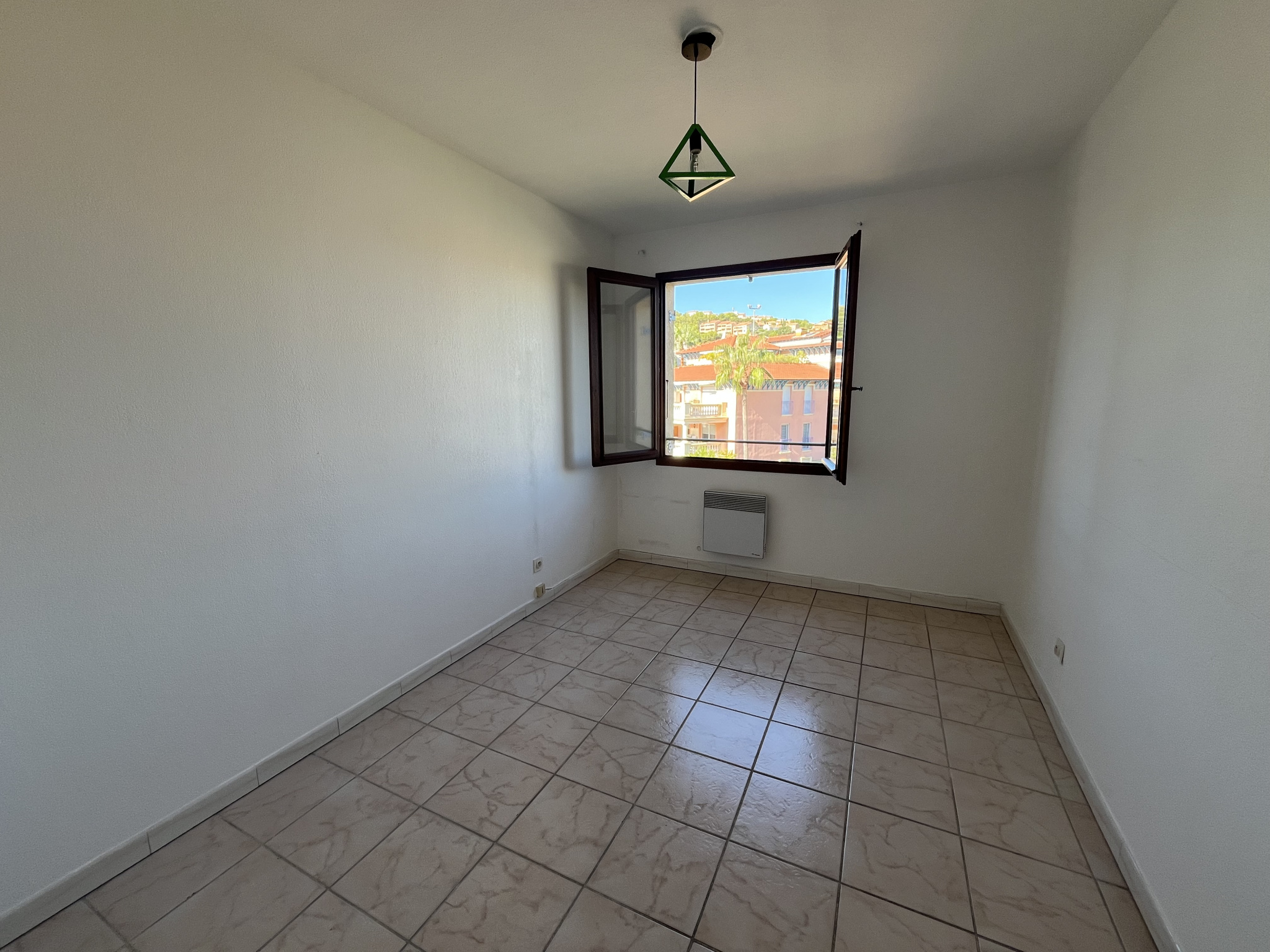 Appartement - Carqueiranne 83320
