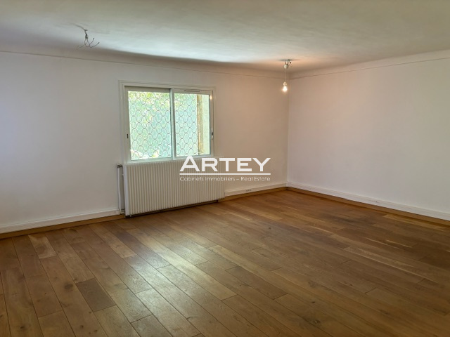 For rent Fonds de commerce Hy�res