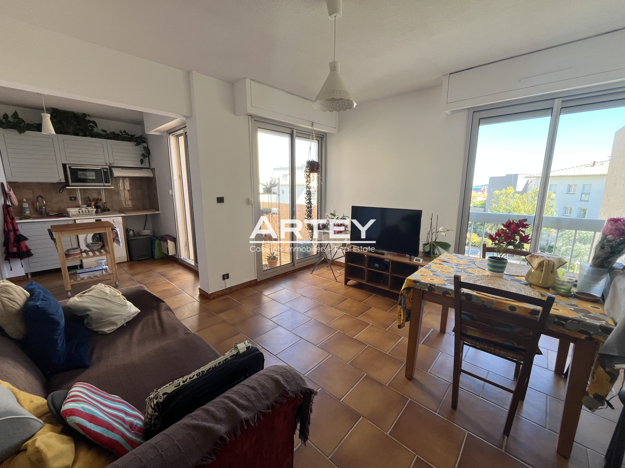 Apartment - Carqueiranne 83320