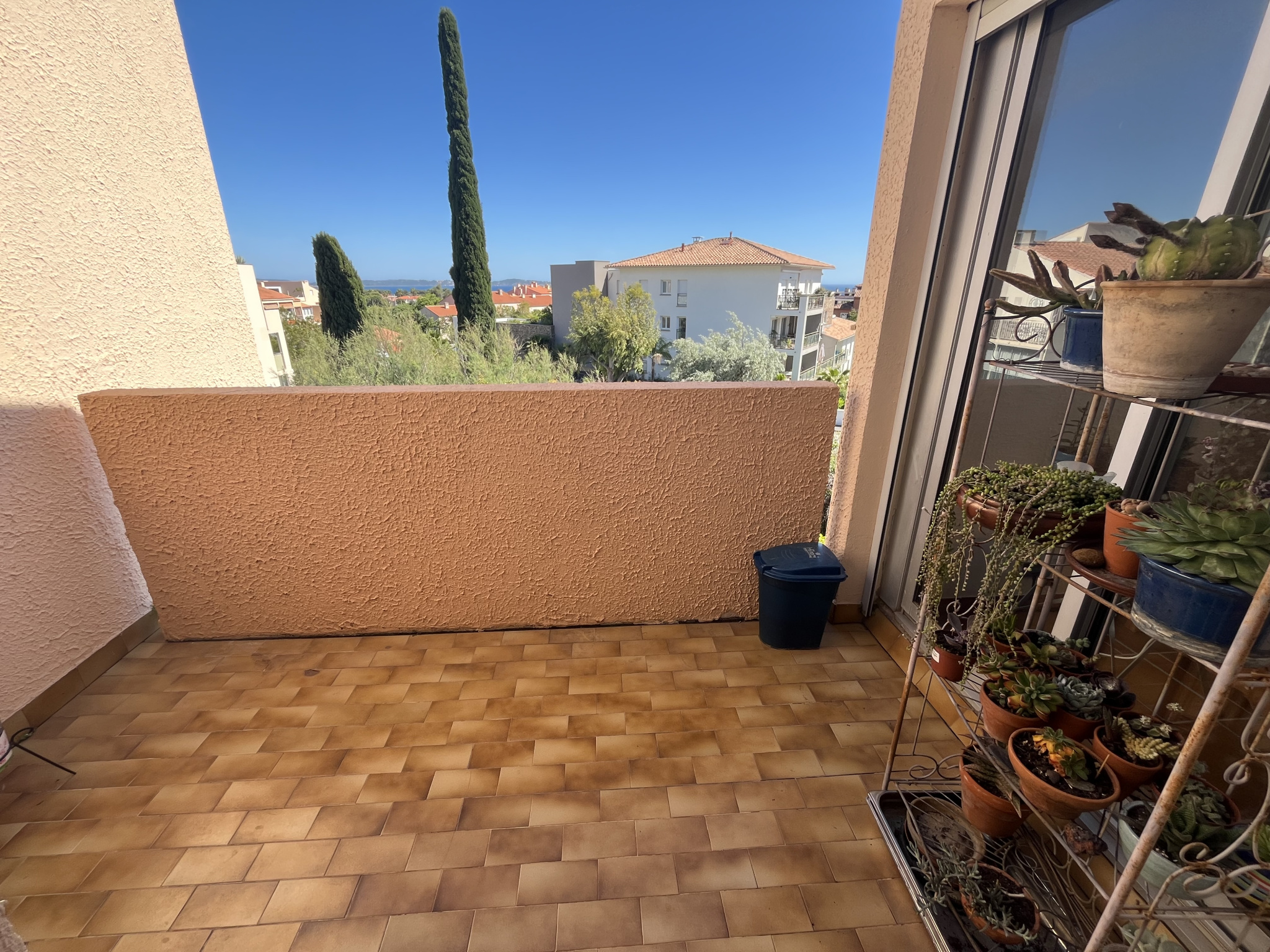 Appartement - Carqueiranne 83320
